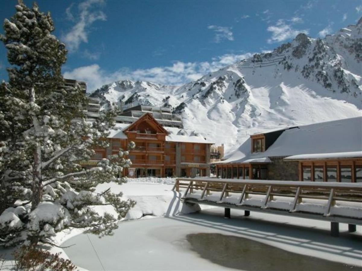 Appartement T2 Pour 4 Pers. Avec Terrasse, Piscine Couverte Et Salle De Fitness, Proche Des Pistes - Fr-1-404-199 La Mongie Zewnętrze zdjęcie